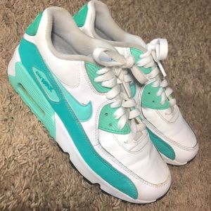 🌟💚Turquoise Green Nike Air Max💚🌟|| Size 4.5 US
